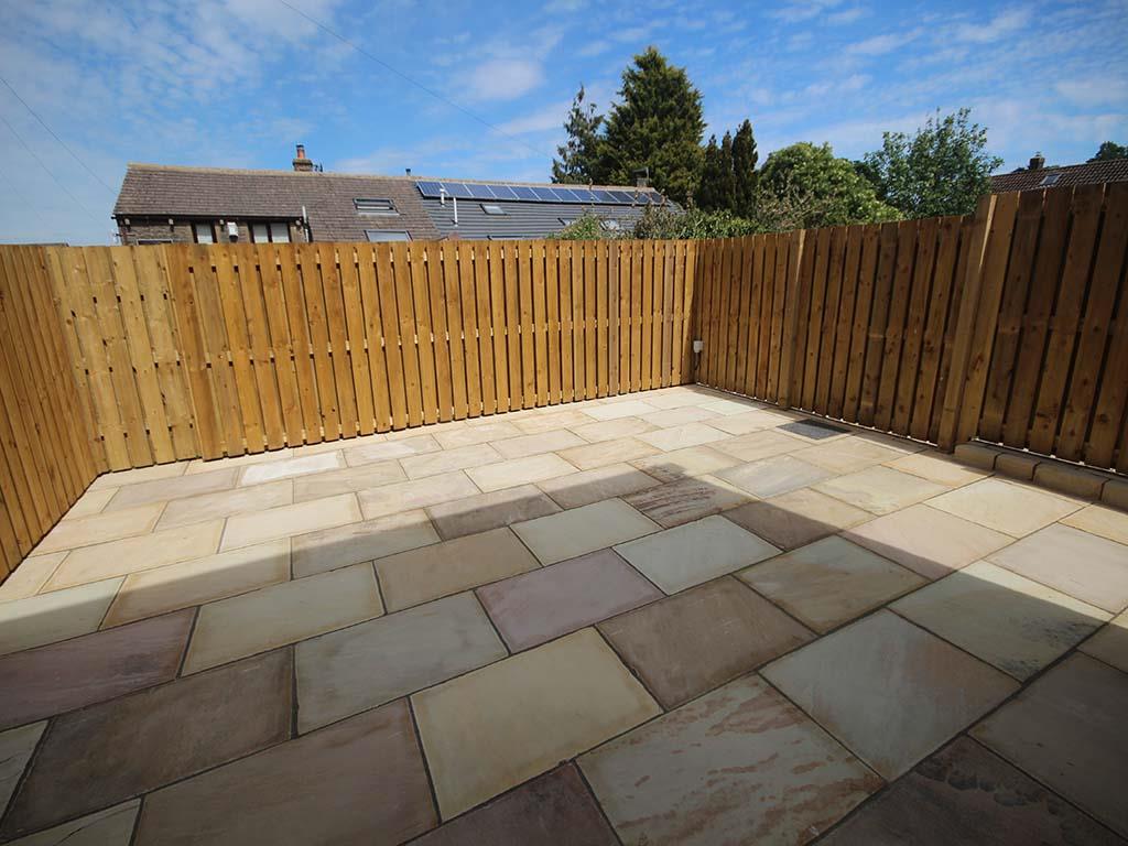 3 bedroom semi-detached house To Let in Barnoldswick - IMG_6381.JPG